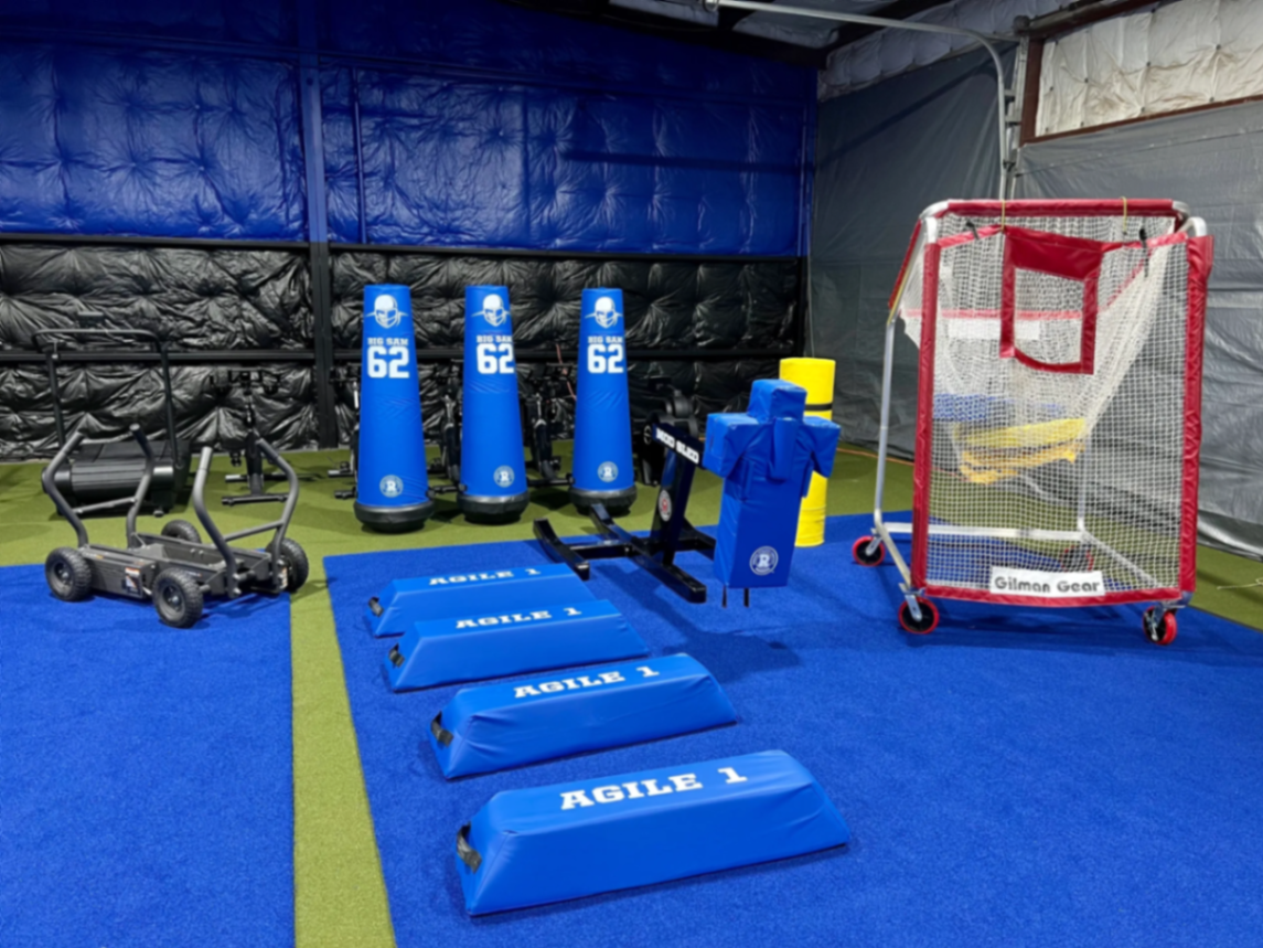 Big Sam 62 blocking dummies, Agile 1 pads and performance turf at Texas Athletics USA in Houston
